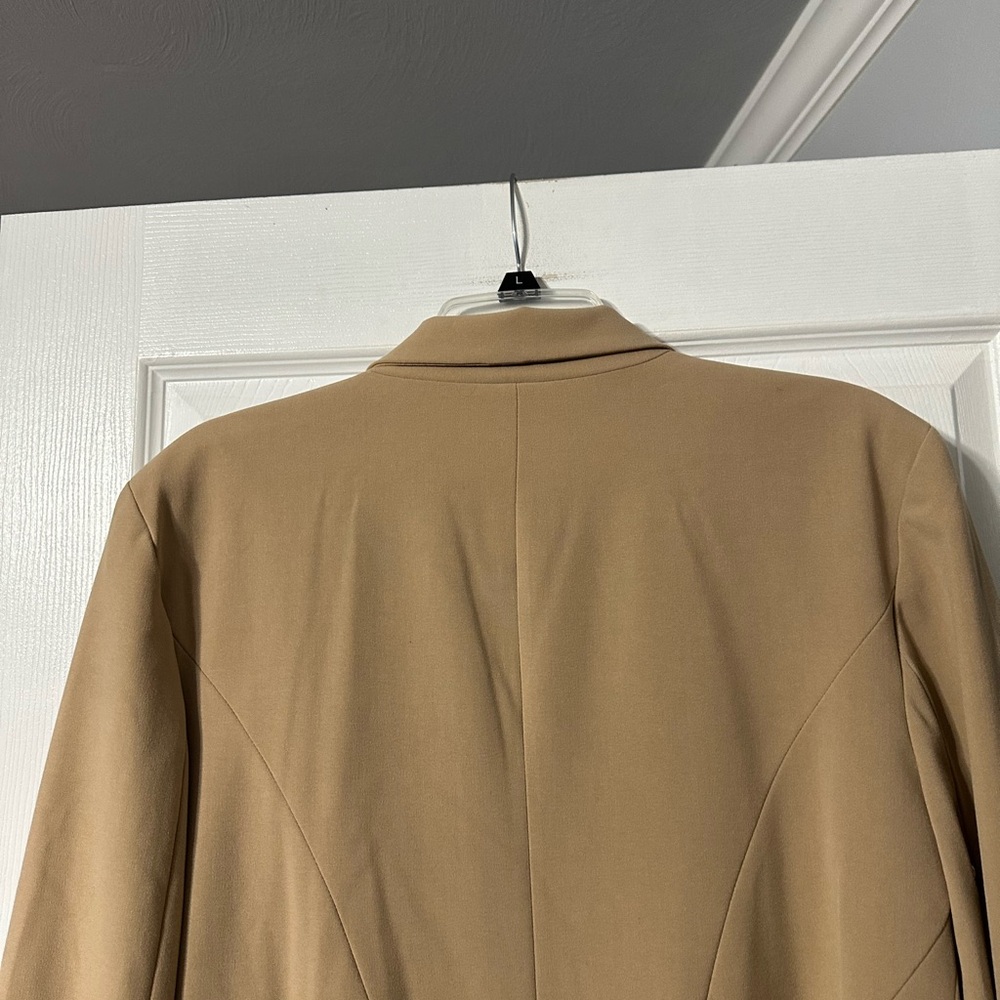 New York & Company Tan Blazer - Picture 10 of 16